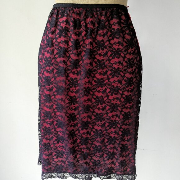 Vtg PLYMOUTH lingerie red & black lace overlay half skirt slip - Picture 1 of 2